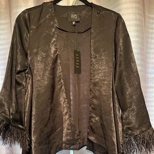 NWT Polyester feathered sleeve jacket. So soft and light weight